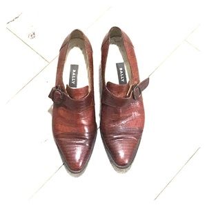 Bally Crocodile Leather Pumps